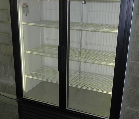 Used two door display freezer Used 2 door display freezer Used